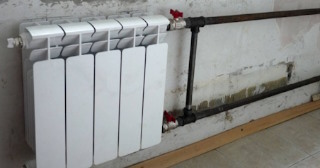 Установка биметаллических радиаторов отопления в квартире в Борзе - от 2036 руб.