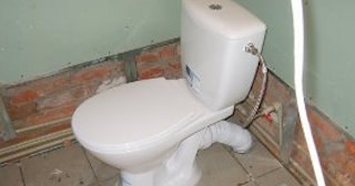 Установка приставного унитаза в Борзе - монтаж и подключение, СантехДомБря от 5088 рублей